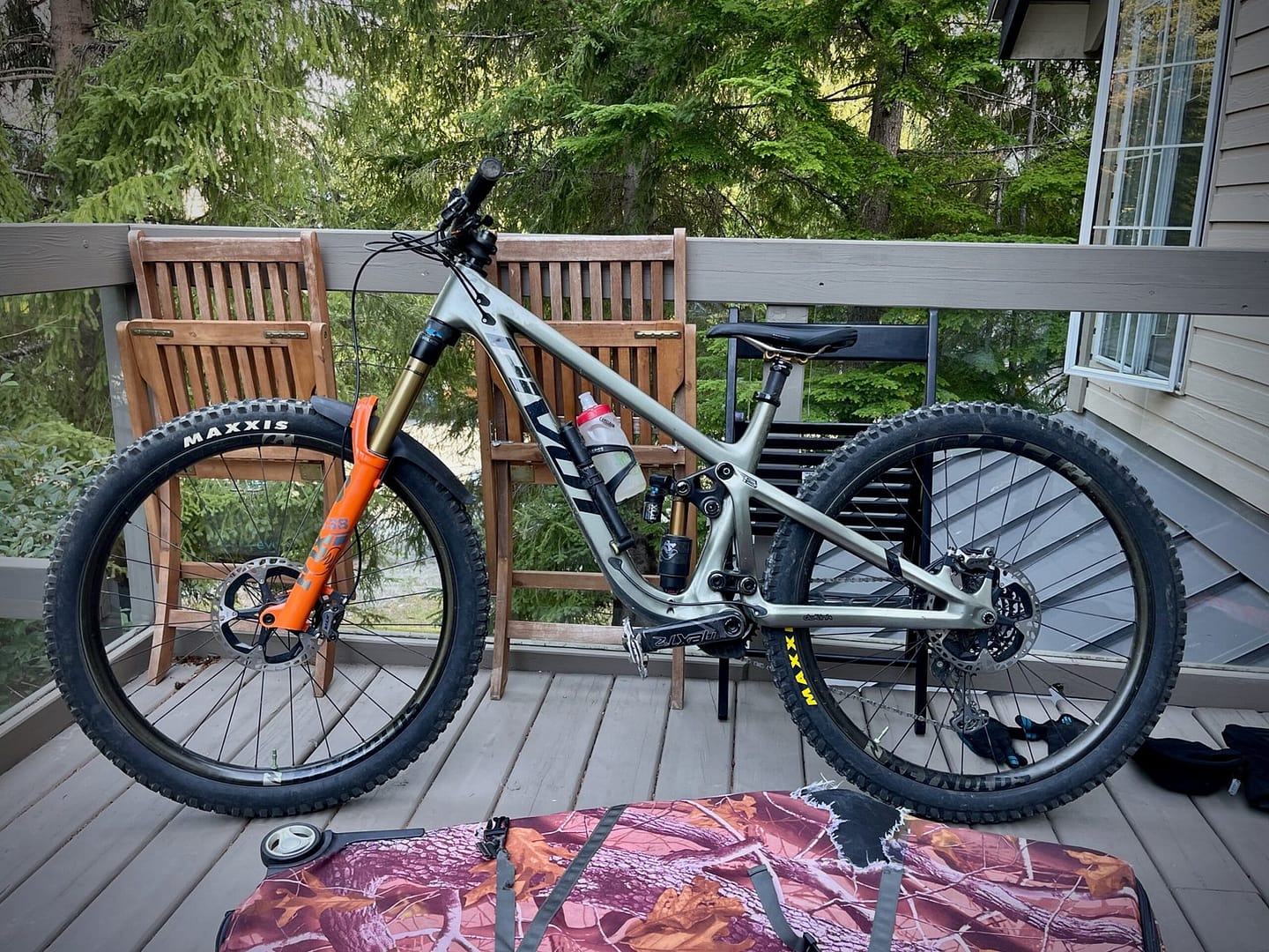 A Pivot Firebird Perched on a Deck at Whistler